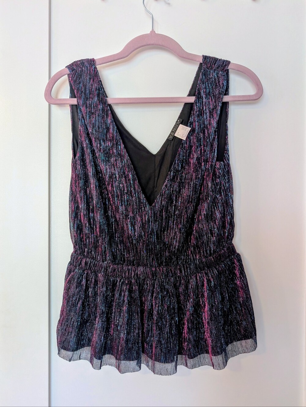 VENUS | Women’s V-Neck Metallic Peplum Top